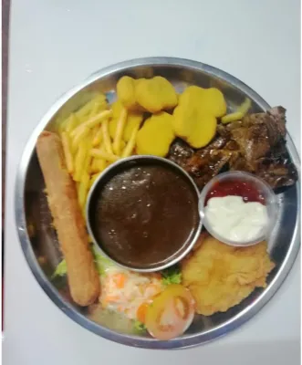 Set Talam 1 ( Chicken Chop + Lamb Grill + Nugget + Sosej Jumbo + French Fries + Makcik Blackpaper + Coslow + Chili Sauce + Mayonis )