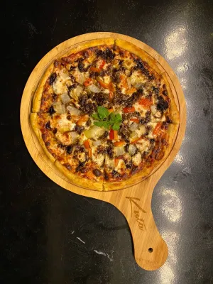 Spicy Lamb Pizza