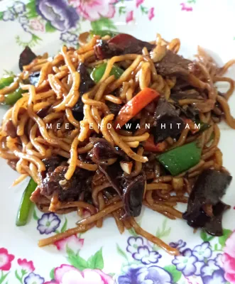 Mee Cendawan Hitam