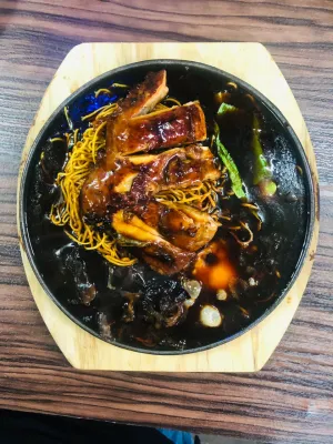 Yee Mee Sizzling Chicken Grill 