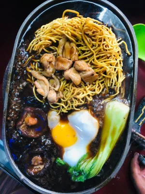 Yee Mee Sizzling Ayam 